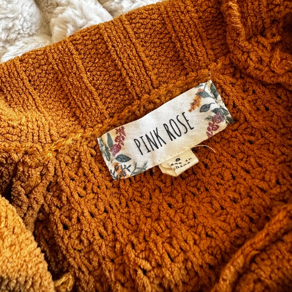 Pink rose sweater